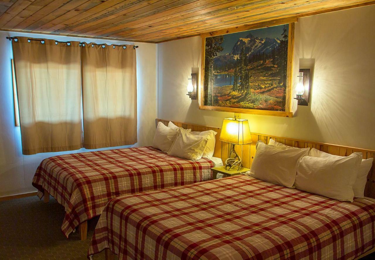 High Country Motel And Cabins Cooke City Bagian luar foto