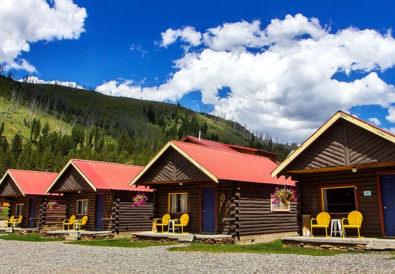 High Country Motel And Cabins Cooke City Bagian luar foto