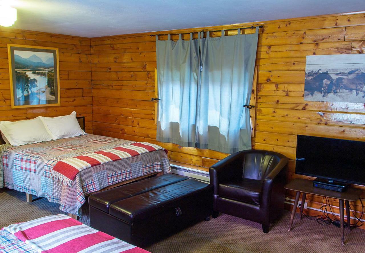 High Country Motel And Cabins Cooke City Bagian luar foto