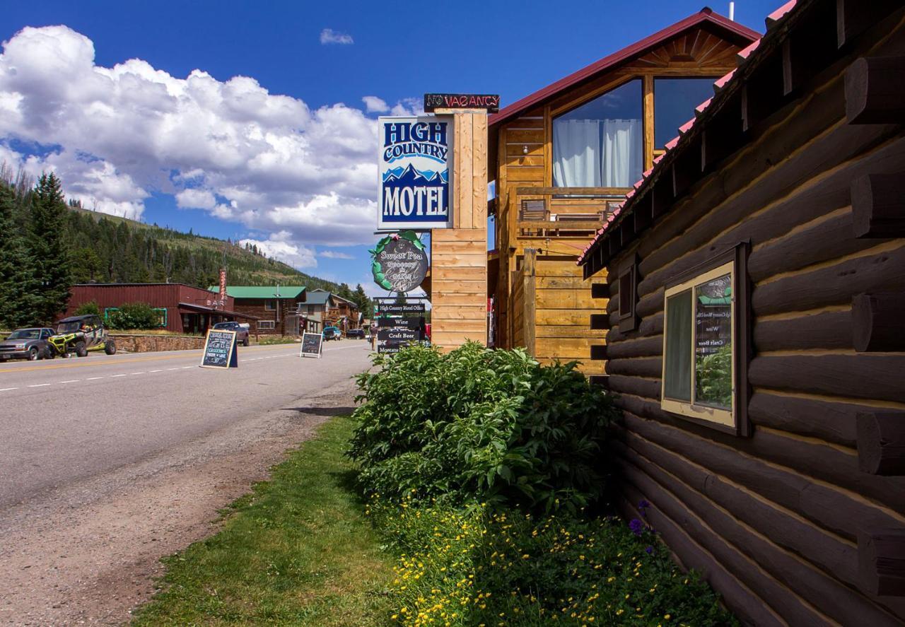 High Country Motel And Cabins Cooke City Bagian luar foto